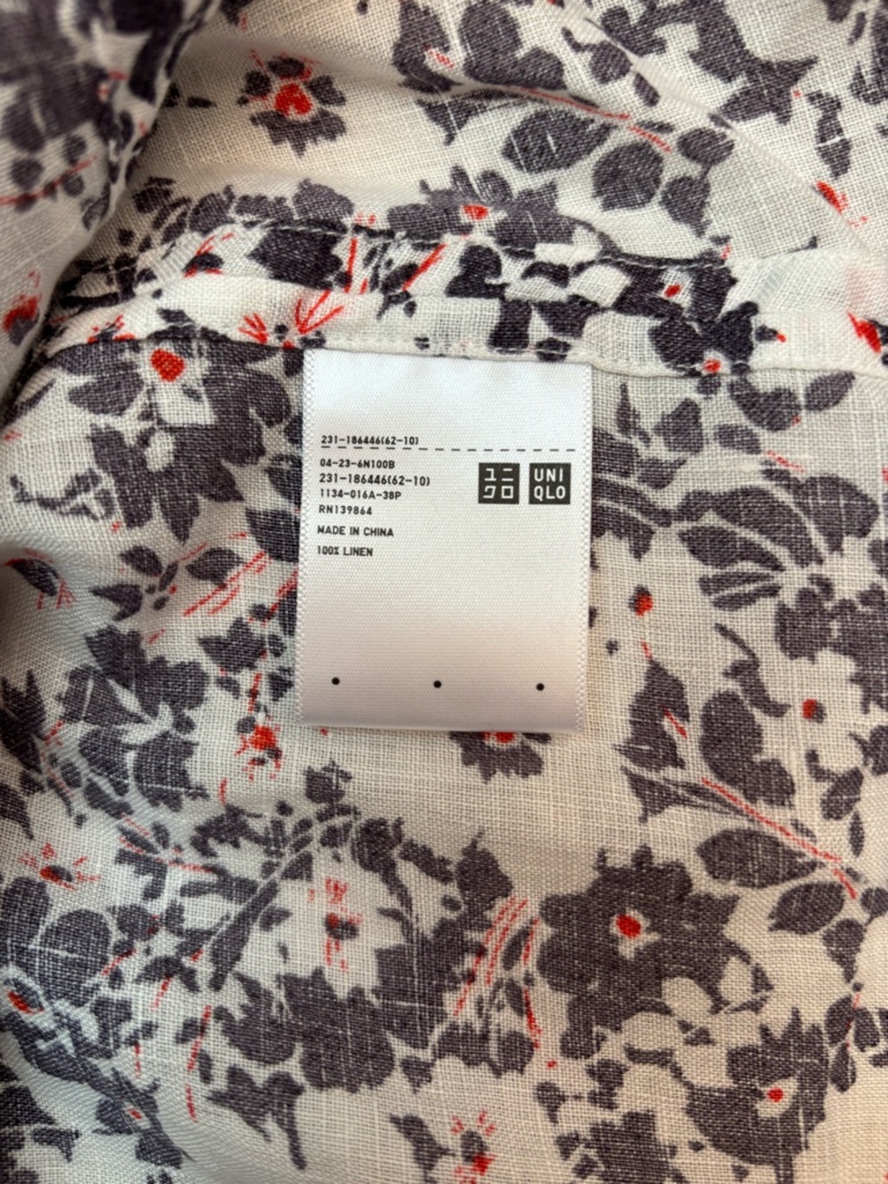 Uniqlo x Liberty Vintage Linen Floral Short Sleeve Blouse - XS - Picture 3 of 7